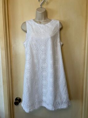On 34th Sleeveless White Eyelet Mini Dress size M